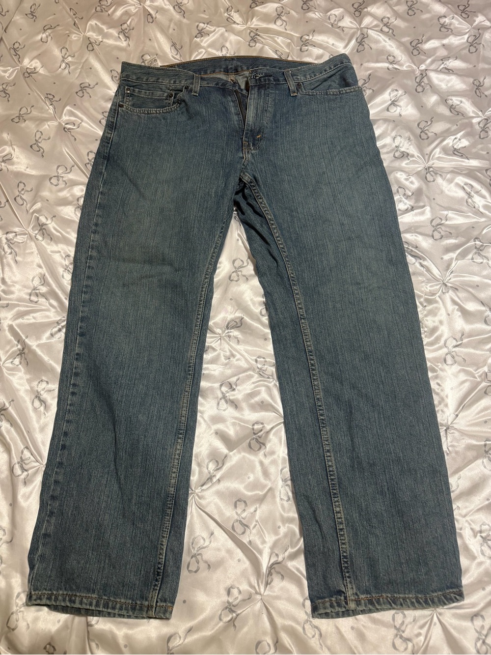 Levi's 559 Men’s 36 30 Relaxed Fit Men's Jeans in Blue used